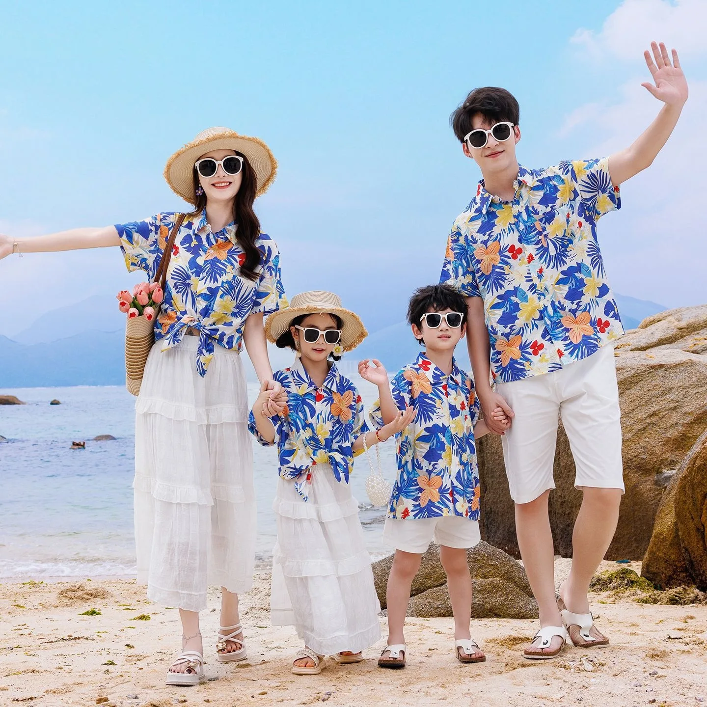 Plant Parental - ชุดเสื้อผ้าครอบครัวสำหรับวันหยุด เสื้อแม่ลูกสาว กระโปรงลำลอง เสื้อพ่อ ลูกชาย กางเกงขาสั้น